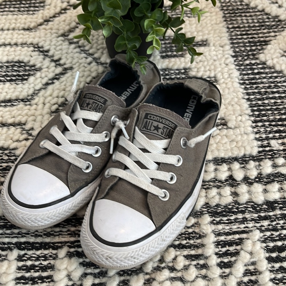 Converse Shoes - Picture 3 of 5